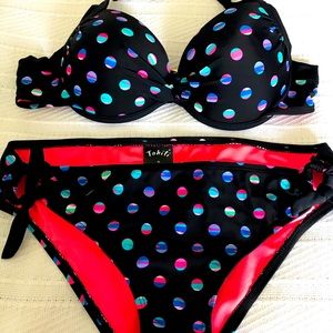 Women’s Tahiti Bikini Size M